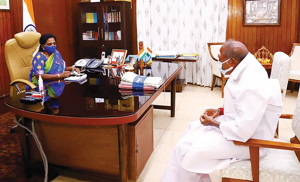 வேகமெடுக்கும் புதுச்சேரி அரசியல்... மழை நிவாரண நிதி ரூ.5,000... என்ன சொல்லவருகிறது பா.ஜ.க?
