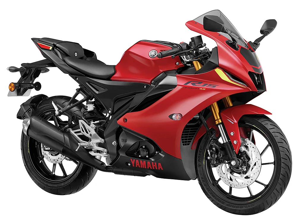 Yamaha R15 V4