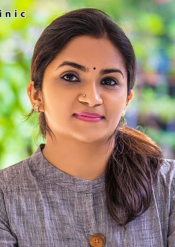 அவள் பதில்கள் 28 - சிறுநீரை அடக்குவதுதானே பிரச்னை...
அடிக்கடி சிறுநீர் கழிப்பது ஆரோக்கியமானதுதானே?!