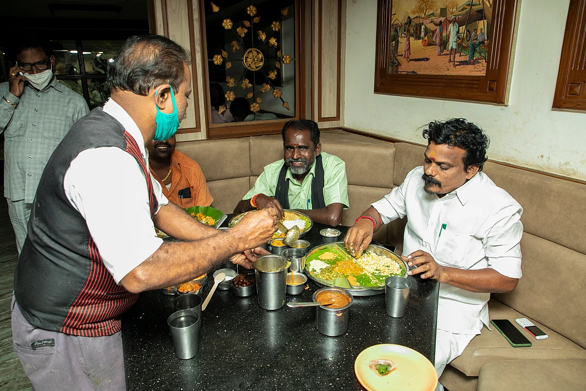 குறிஞ்சி ரெஸ்டாரன்ட்