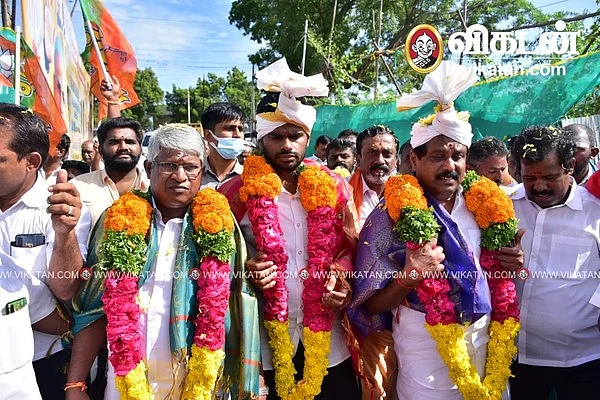 உற்சாகமான வரவேற்பு