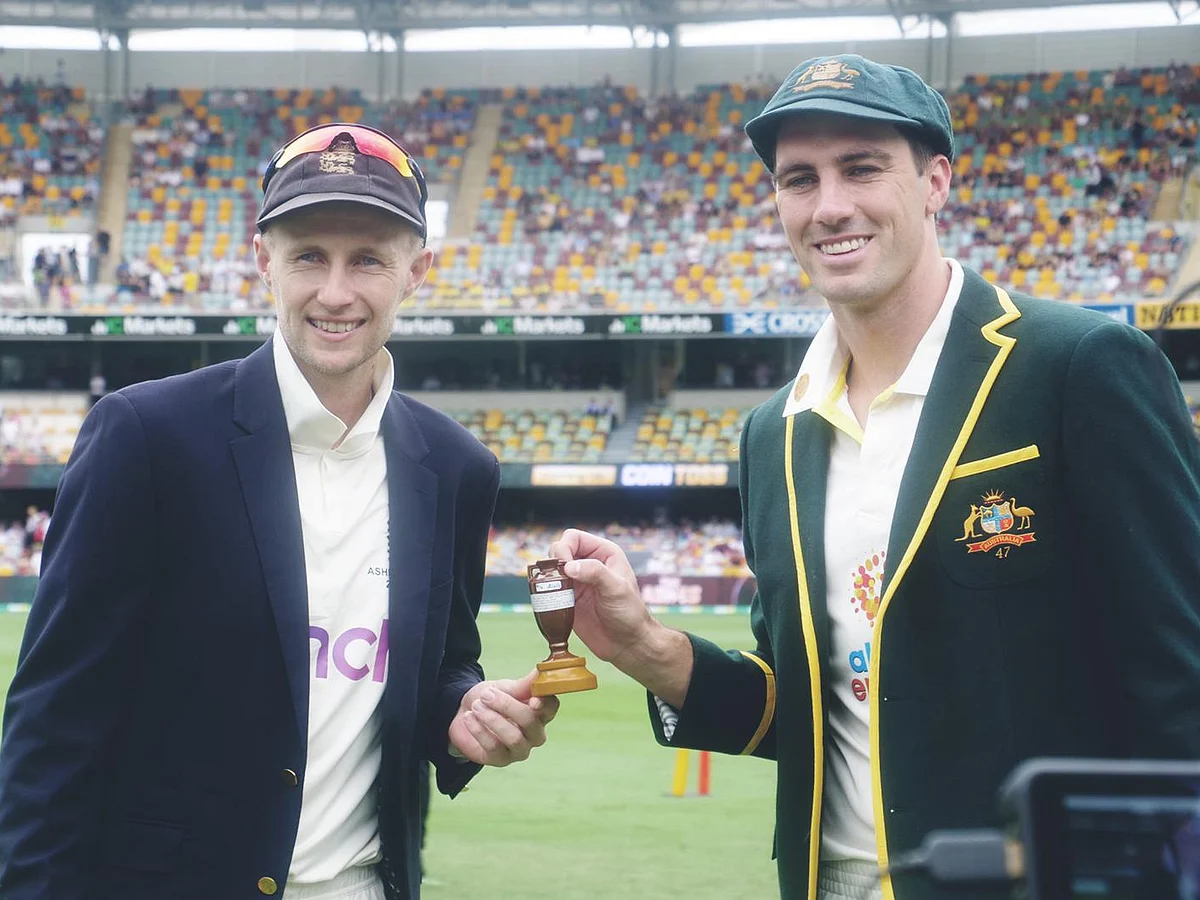 Ashes: முதல் பந்திலிருந்தே வீழத்தொடங்கிய இங்கிலாந்து - காபாவில் மீண்டும் கோட்டை கட்டும் ஆஸ்திரேலியா!