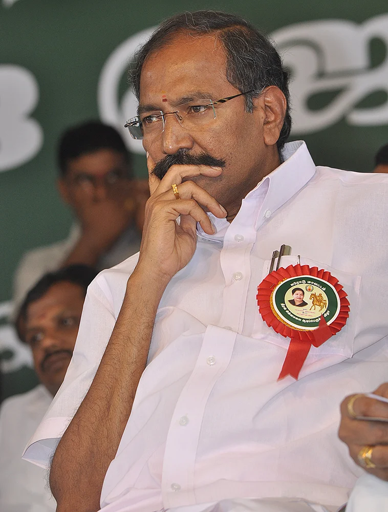 தாய்லாந்து முதலீடு... தேர்தல் செலவுக்கு செக்... தங்கமணி ரெய்டு பின்னணி!