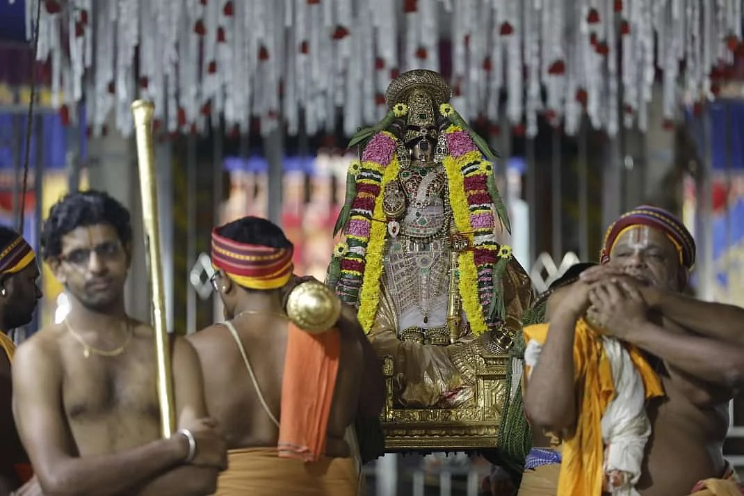 சொர்க்க வாசல் திறப்பு