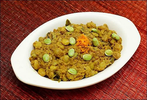 மங்களூர் மொச்சை கிரேவி