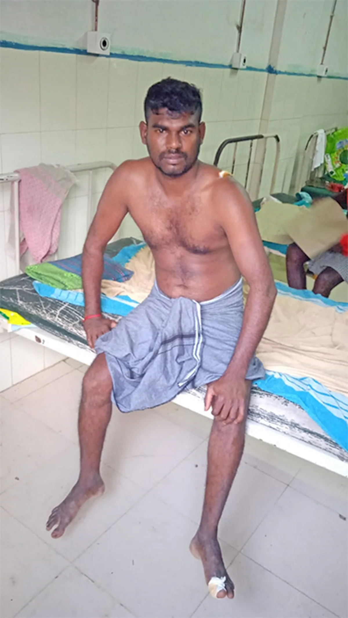 “பட்டியல் சமூகத்துல பொறந்தா கார் வெச்சுக்கக் கூடாதா!” ?