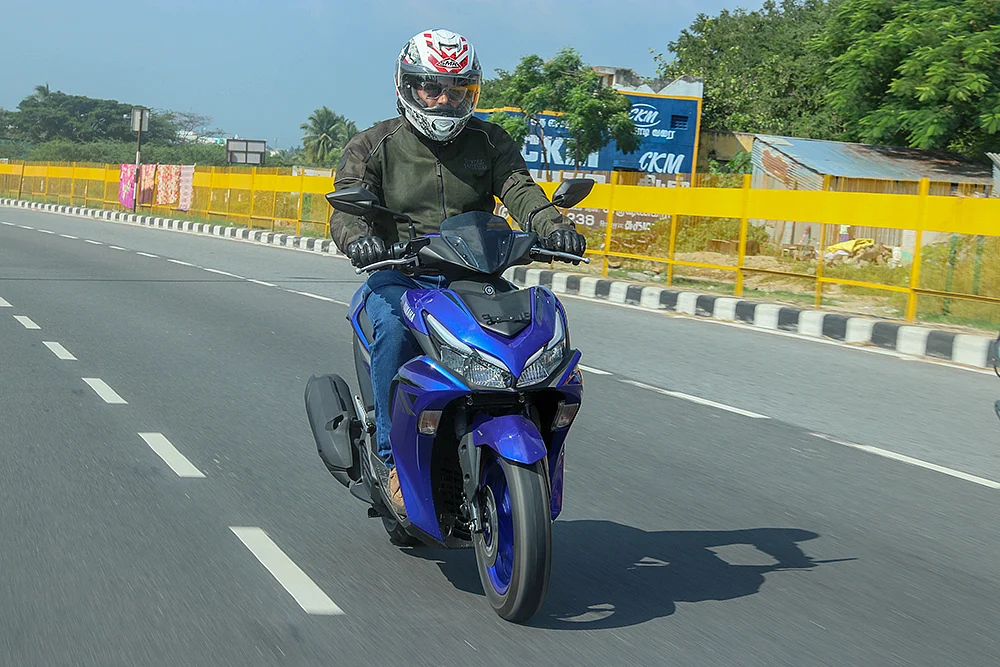 Automatic Pocket Rocket: Yamaha Aerox 155