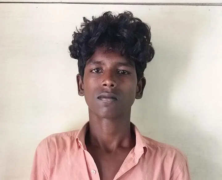 போலீஸால் தேடப்படும் தர்மசீலன்