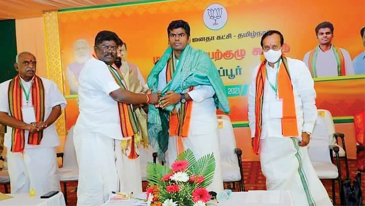 ‘சோழவந்தான்’ மாணிக்கம். ‘பா.ஜ.க - வில் சேர்ந்தபோது...