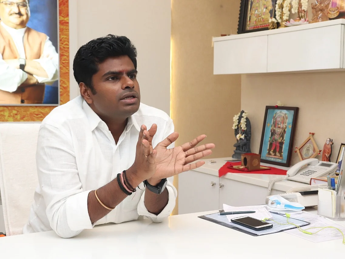``திமுக-வுக்கு ஒரு நியாயம்... அதிமுக-வுக்கு ஒரு நியாயமா?'' - கேள்வி எழுப்பும் அண்ணாமலை