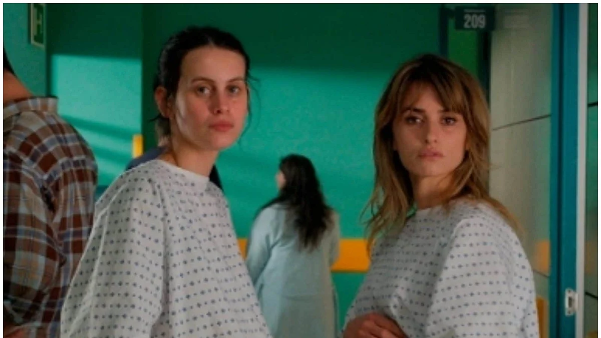 Parallel Mothers