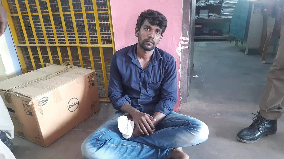 கைது செய்யப்பட்ட முருகேஷ்