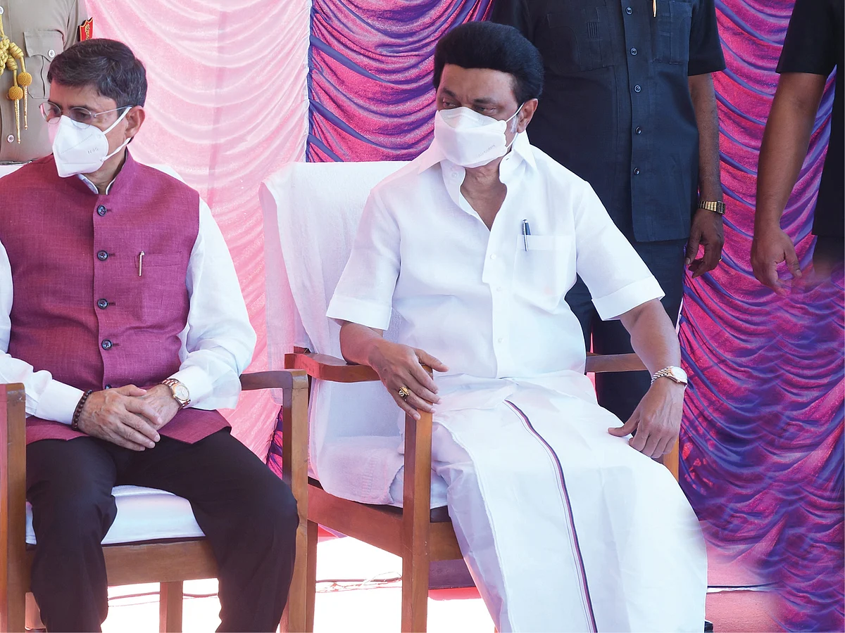 பவன் பாலிடிக்ஸ்... சூடாகும் தி.மு.க!
