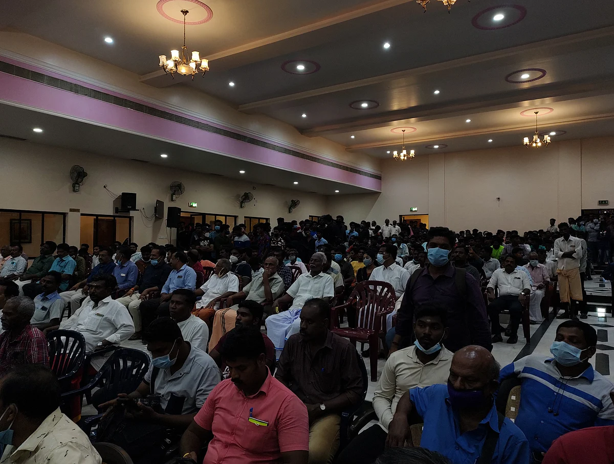 கூட்டத்தில் கலந்துகொண்டவர்கள்
