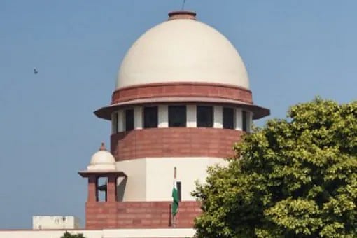 மகாராஷ்டிரா: பாஜக எம்.எல்.ஏ-க்கள் 12 பேர் மீதான சஸ்பெண்ட் நடவடிக்கை சட்டவிரோதமானது -சுப்ரீம் கோர்ட்