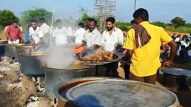 அனுப்பட்டி கறி சோறு திருவிழா
