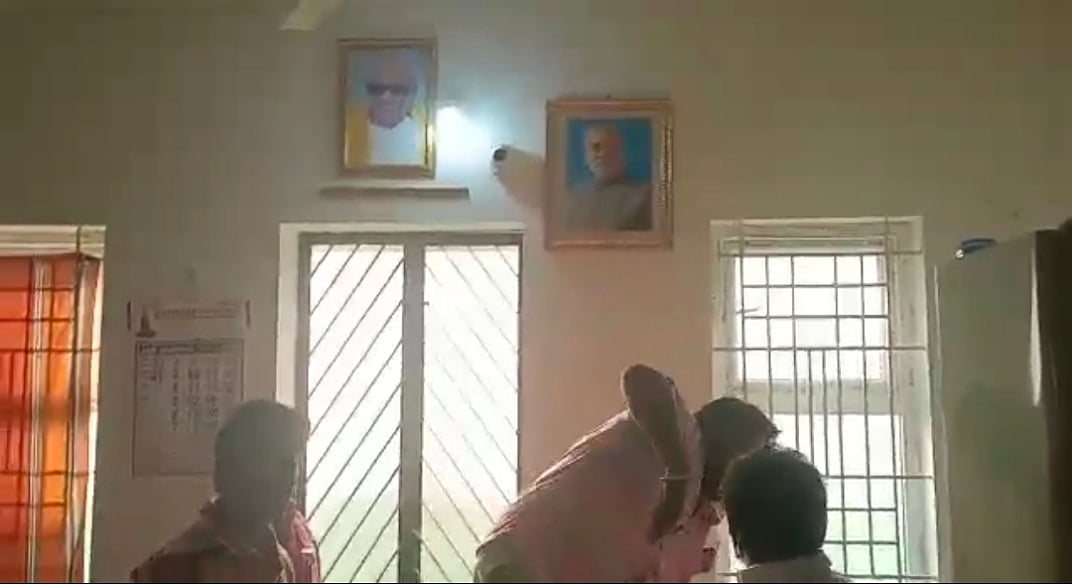 கோவை: பேரூராட்சி அலுவலகத்தில் பிரதமர் மோடி படம்; வாக்குவாதம்! - பாஜக பிரமுகர் கைது