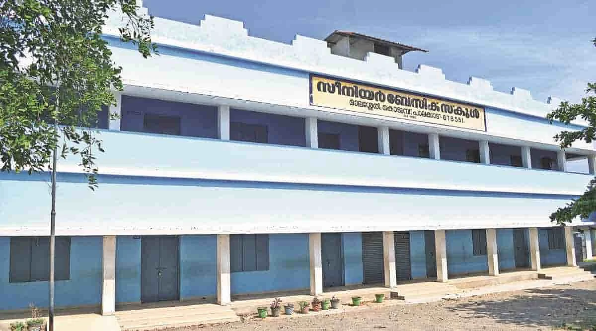 சார், மேடம் வேண்டாம்; `டீச்சர்' போதும் கேரள பள்ளியின் அசத்தும் முயற்சி!