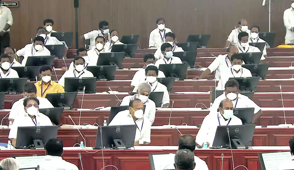 தமிழ்நாடு சட்டப்பேரவை: `அண்டை மாநில உறவு முதல் தமிழகத்தில் இருமொழிக் கொள்கை தொடரும் வரை!’ - ஆளுநர் உரையின் ஹைலைட்ஸ்