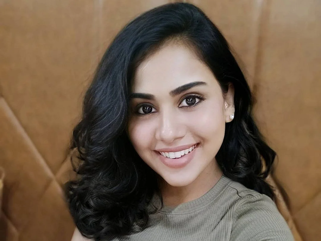 "அவங்களா நீங்க; நம்பவே முடியலனு சொல்றாங்க" -
ரீ-என்ட்ரி அனுபவம் பகிரும் `அழகி' சோனியா