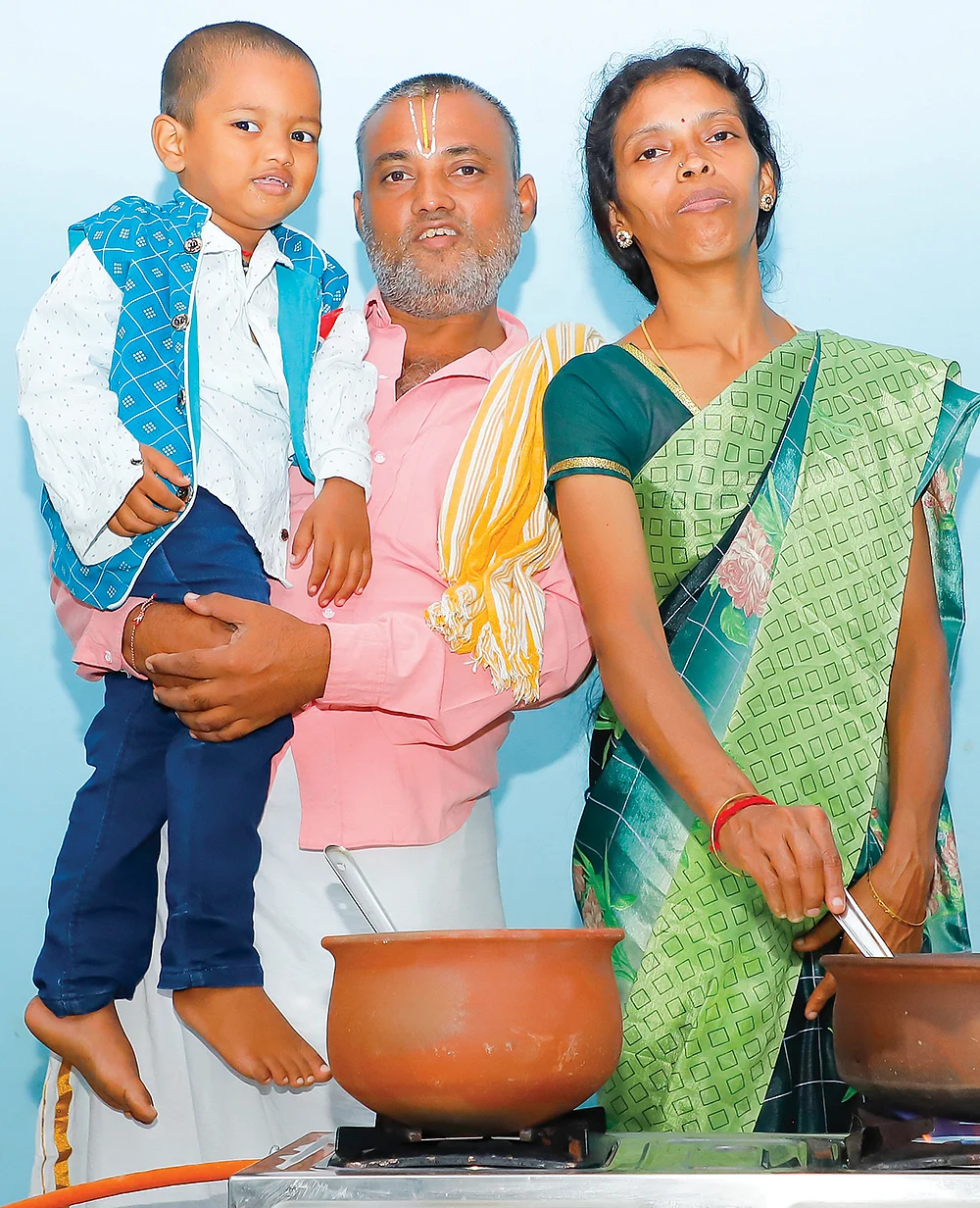 ரமேஷ்-மகேஷ்வரி தம்பதி