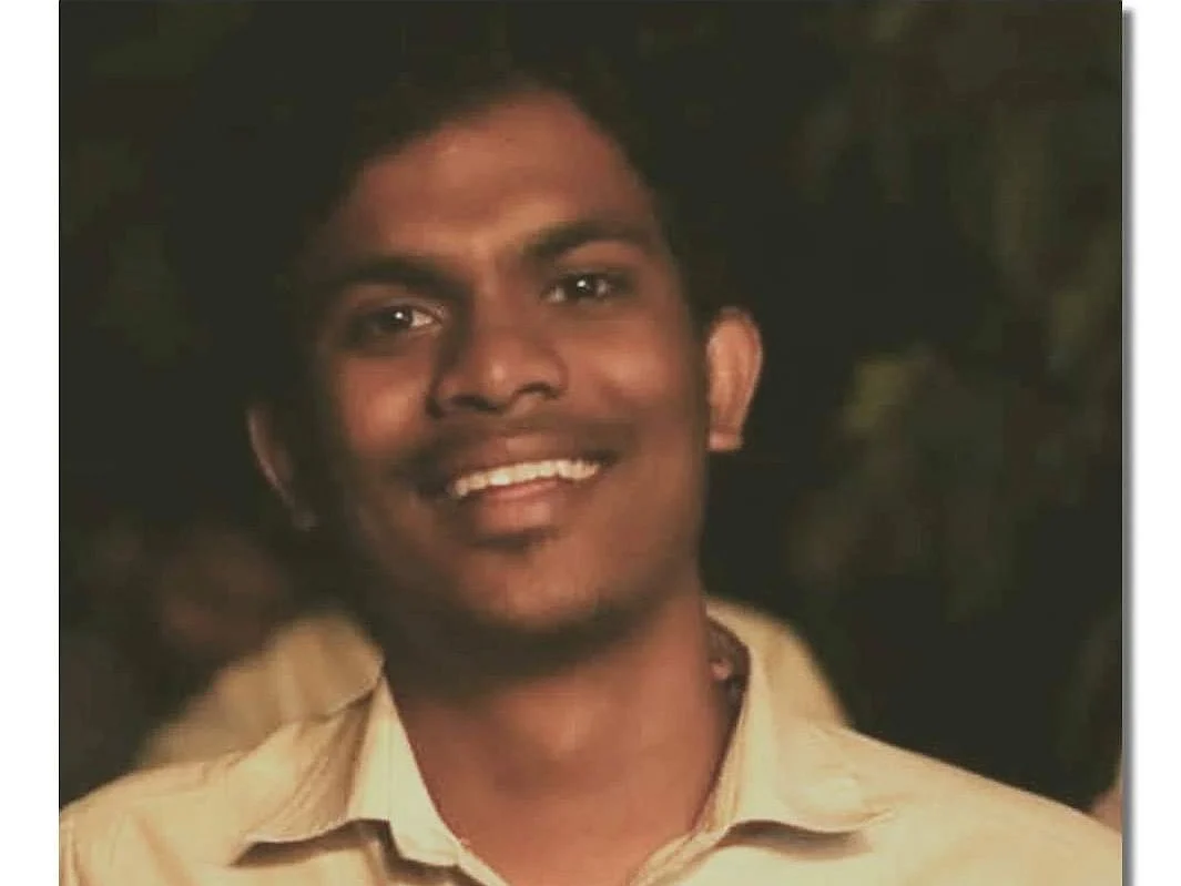 கேரளா: மாணவரின் இதயத்தில் பாய்ந்த கத்தி... கொலையில் முடிந்த எஸ்.எஃப்.ஐ - கே.எஸ்.யூ மாணவர் சங்க மோதல்