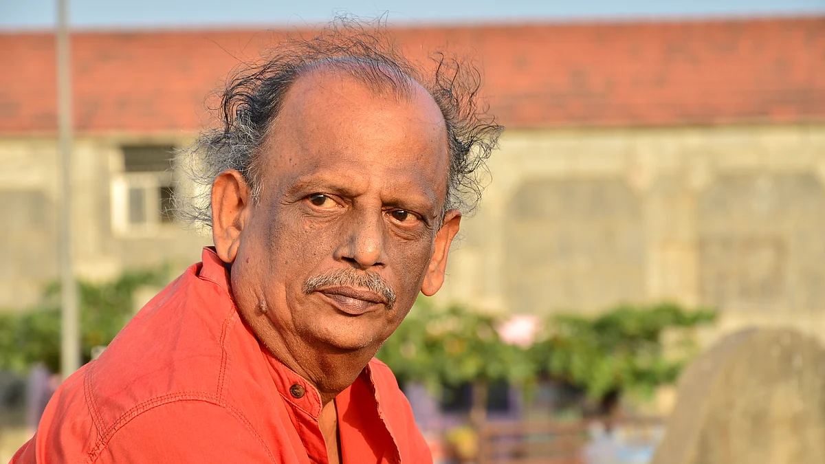 சி.மோகன்