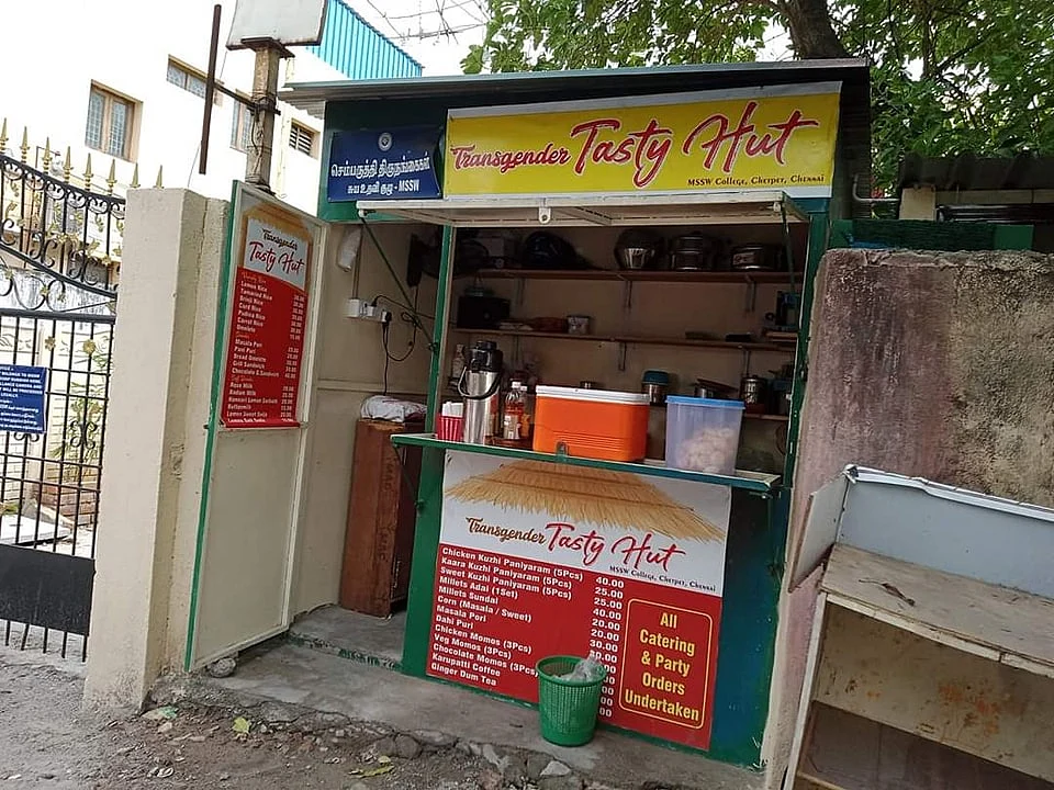 திருநங்கை ஷாய்னா பானுவின் கடை