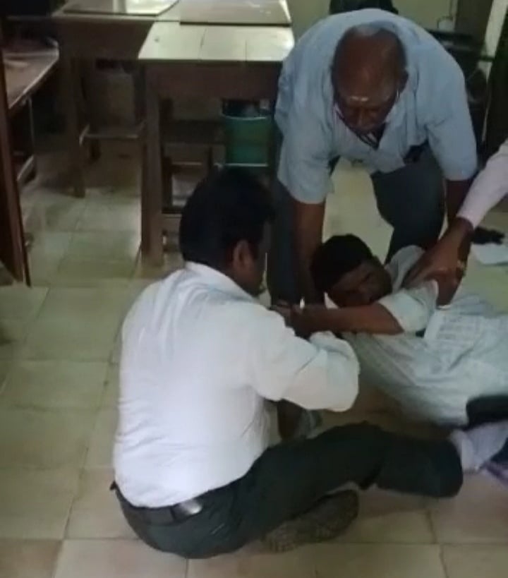 திருவண்ணாமலை: சண்டையிட்டுப் புரண்ட அரசுப் பள்ளி ஆசிரியர்கள்; வைரலாகப் பரவிய வீடியோவால் பரபரப்பு!
