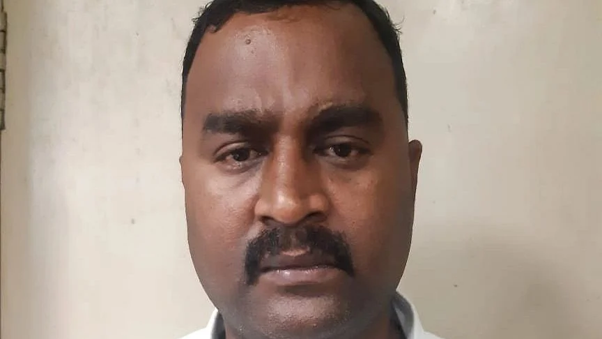 போலி போலீஸ் இன்ஸ்பெக்டர் சிவகணேஷ்
