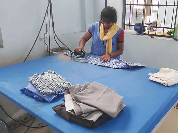 பெருநகரம் முதல் குக்கிராமம் வரை... கைகொடுக்கும் சலவைத் தொழில்!