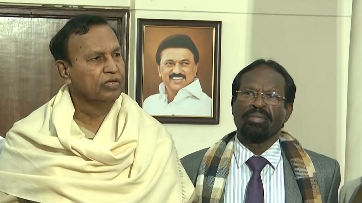 ``மாநில நலனுக்காக டெல்லிக்கு பிச்சை பாத்திரம் ஏந்தி வருவது சரியாக இருக்காது