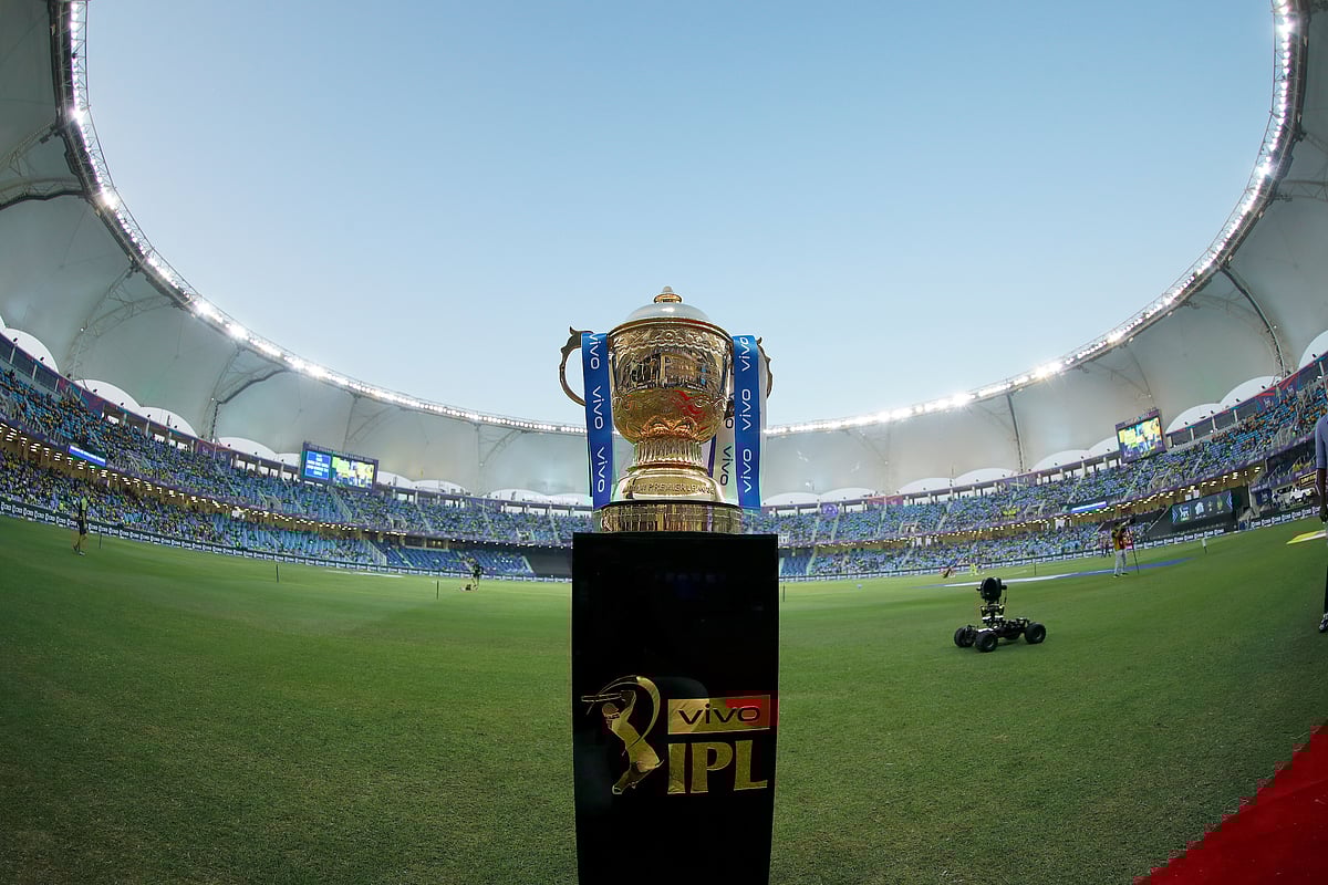 IPL 2022: பணமழைக்குத் தயாராகும் பிசிசிஐ... ஐபிஎல் தொடரின் ஒளிபரப்பு உரிமத்தைப் பெறப்போவது யார்? 