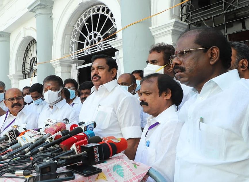 ``திமுக பொறுப்பேற்றதிலிருந்து தமிழகத்தில் சட்டம் ஒழுங்கு சீர்குலைந்துவிட்டது