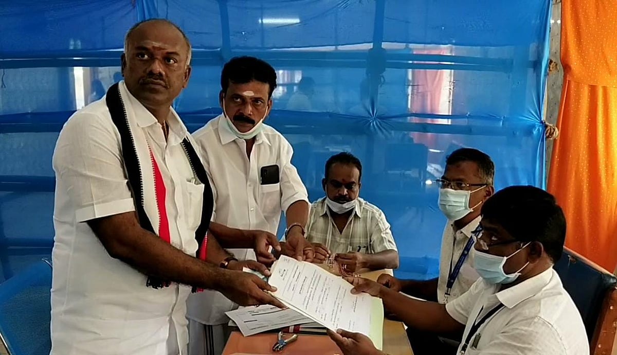 ஓ.பி.எஸ், ஓ.ராஜா வரிசையில் அவர்களின் இளைய சகோதரர்; பெரியகுளம் நகராட்சி 24-வது வார்டில் போட்டி!