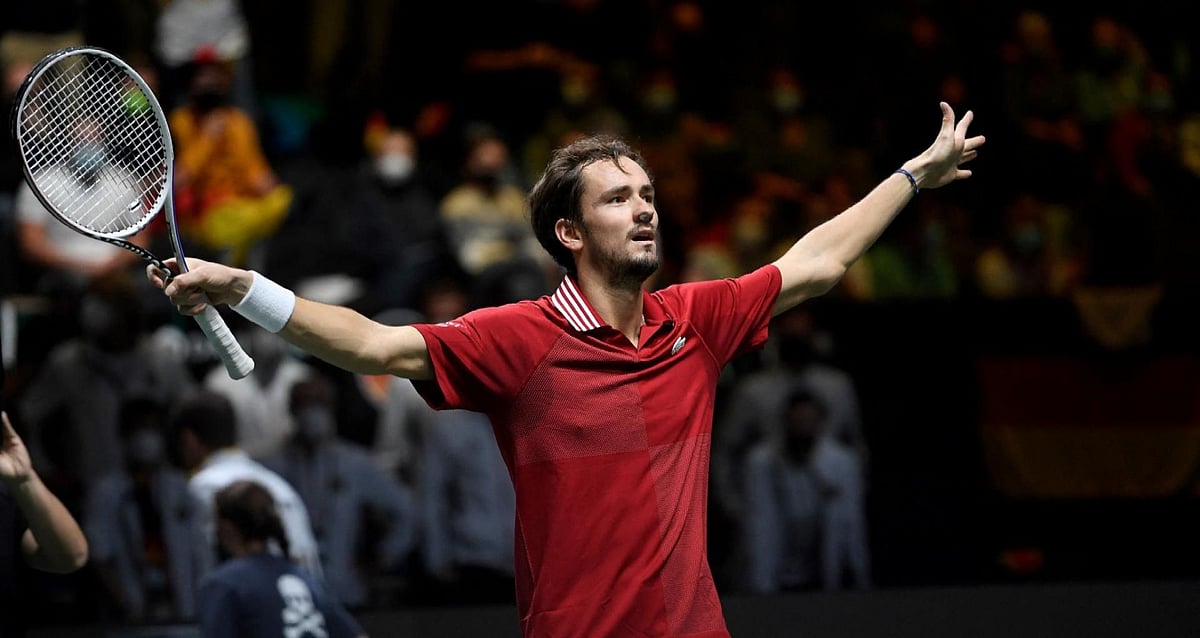 முதலிடத்தை இழக்கும் ஜோகோவிச்; இனி உலகின் No.1 டென்னிஸ் வீரர் மெத்வதேவ்!