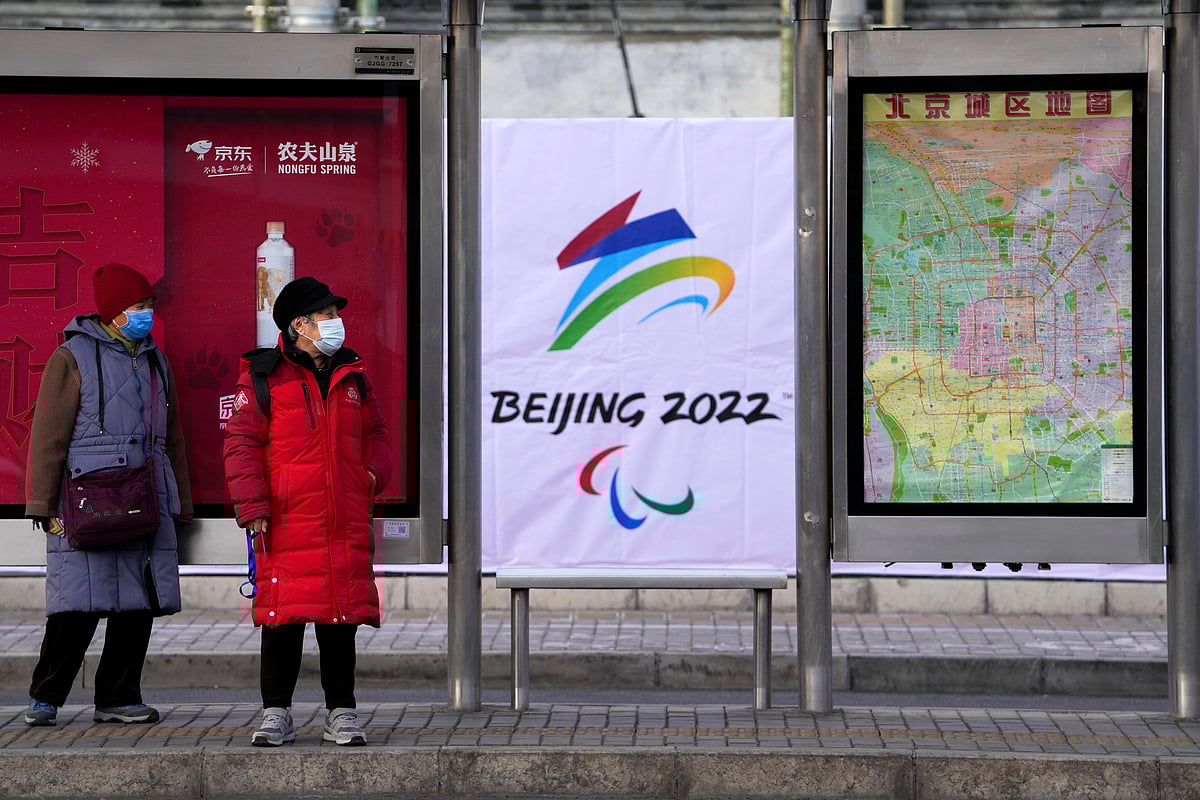 பீஜிங் ஒலிம்பிக்ஸ்: சமையல் டு டெலிவரி வரை ரோபோக்கள்... சீனாவில் உச்சக்கட்ட பாதுகாப்பு ஏற்பாடுகள்!