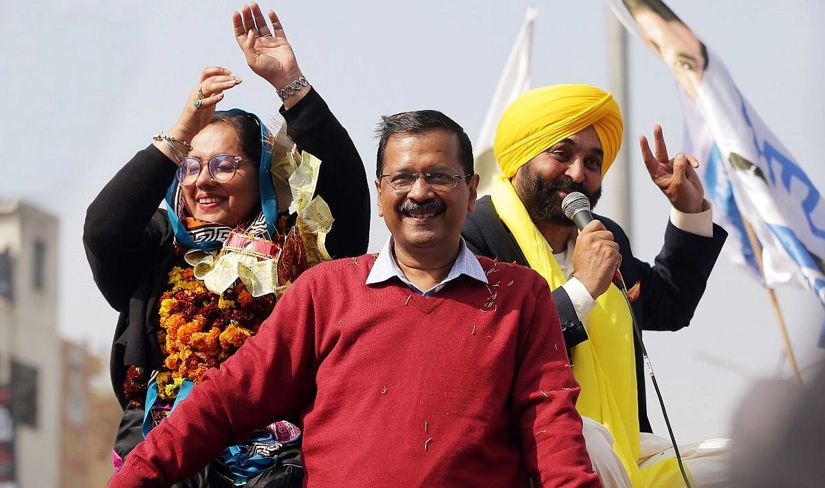 ``பாஜக 4 மாநிலங்களில் வெற்றிபெற்றும் உட்கட்சி பூசல் காரணமாக எங்கும் ஆட்சியமைக்கவில்லை!