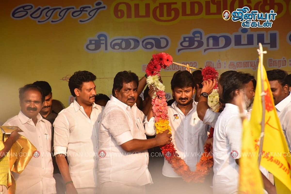 ``பேரரசர் பெரும்பிடுகு போலத் தொடர் வெற்றியைப் பெற்றவர் மு.க.ஸ்டாலின்!