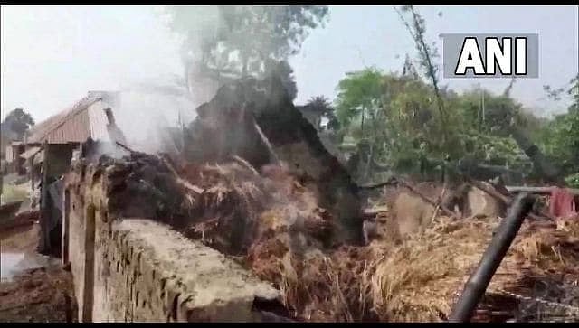 பிர்பூம் வன்முறை: மம்தா கோரிக்கை நிராகரிப்பு; வழக்கை சிபிஐ-க்கு மாற்றி உத்தரவிட்ட நீதிமன்றம்!