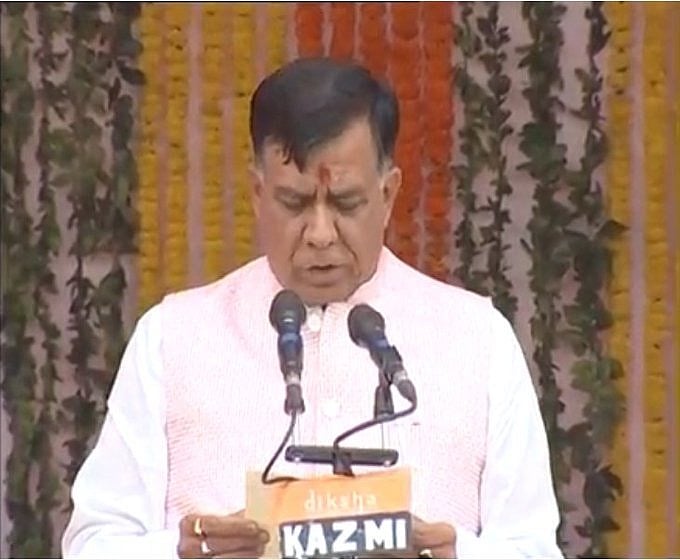 உ.பி தேர்தல்: ``இந்துவோ, முஸ்லிமோ.... எங்களின் திட்டங்கள் அனைவருக்குமானது!