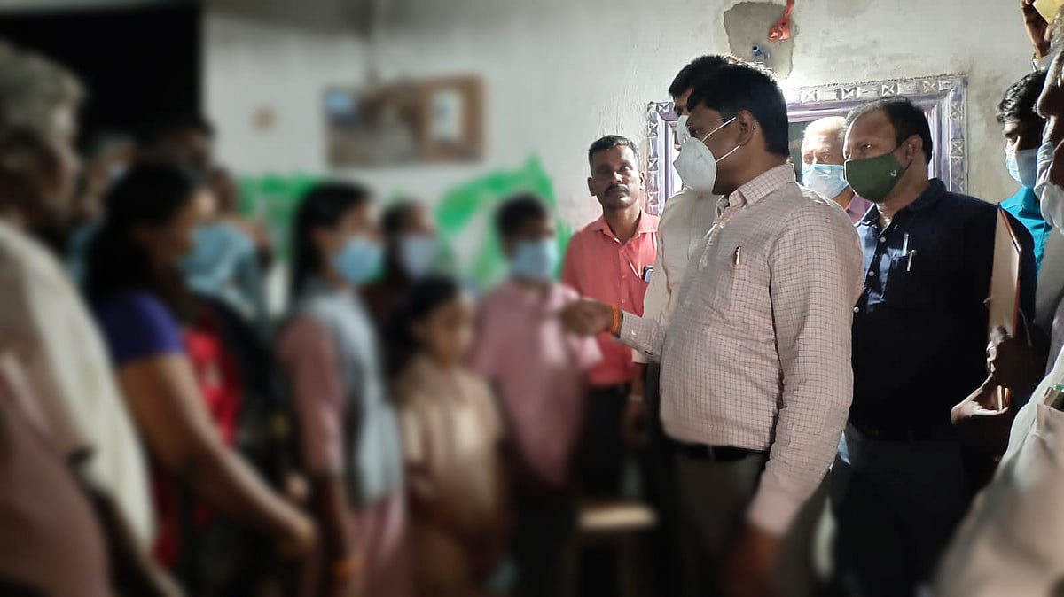 பெற்றோர் மரணம்; உணவுக்காக ஏங்கிய 3 குழந்தைகள்! - துயர்த் துடைத்த திருவண்ணாமலை ஆட்சியர்