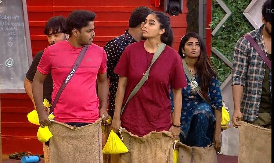 BB Ultimate 30: `பாவம் சிம்பு' -  `துள்ளுவதோ இளமை' - டாஸ்க்கில் நடந்த அலப்பறைகள்!