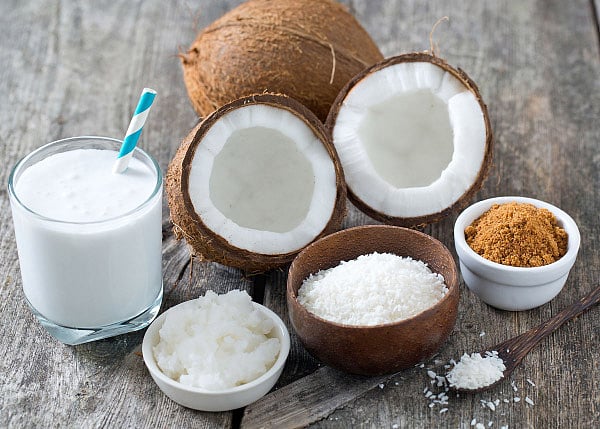 நல்ல கொழுப்பை அதிகரிக்கும் தேங்காய்!