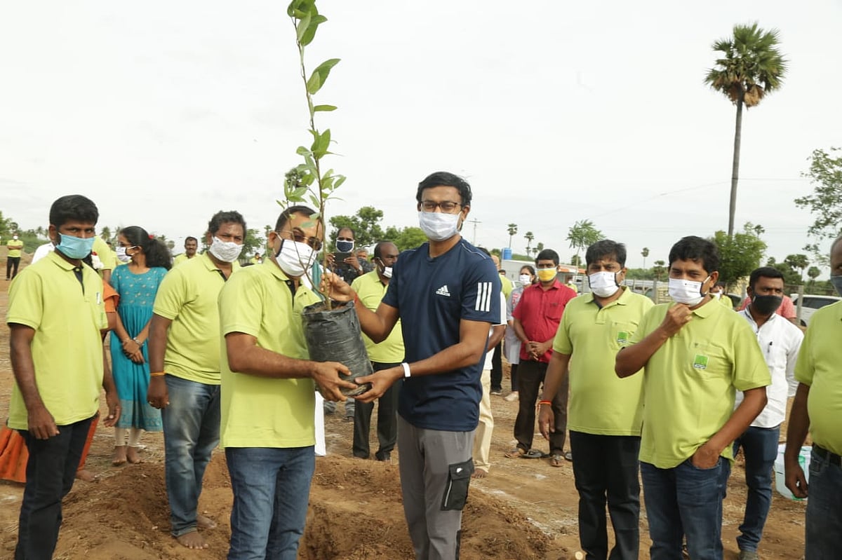 விஜய கார்த்திகேயன்