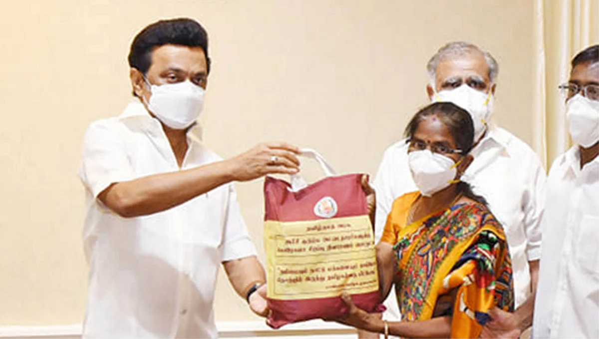 `முடிக்கப்பட்ட 30,000 மனுக்கள்; முதலமைச்சர் கேட்ட அப்டேட்ஸ்!' - ஷில்பா பிரபாகர் சதீஷ் IAS Exclusive 5 60bfe5d170c06 Tamil News Spot