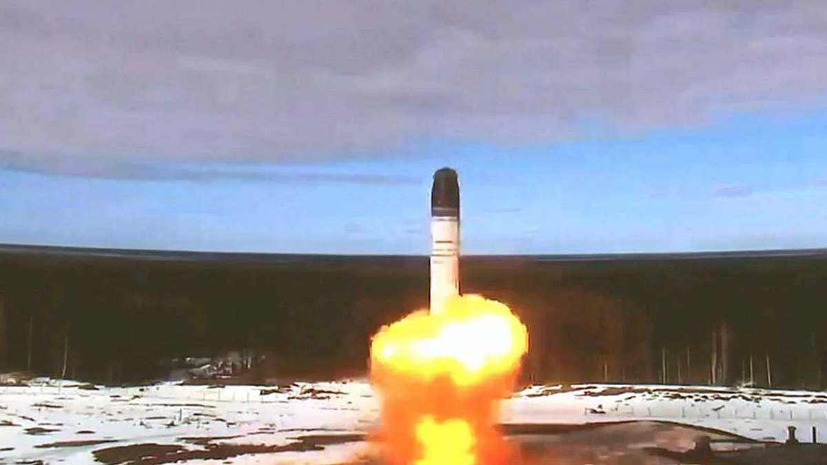 RS-28 Sarmat : nouveau missile capable de détruire une zone de la taille de la France testé avec succès par la Russie