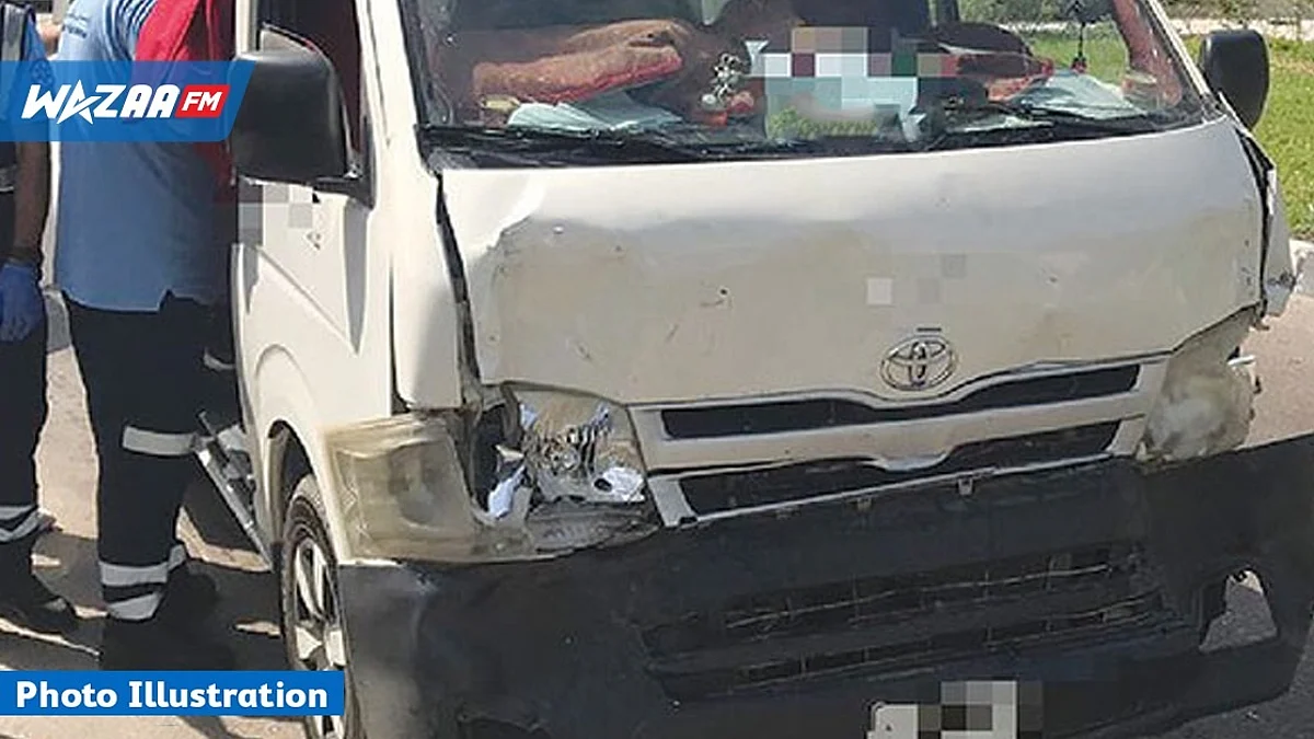Collision entre un van scolaire et un camion : 12 blessés, dont des enfants