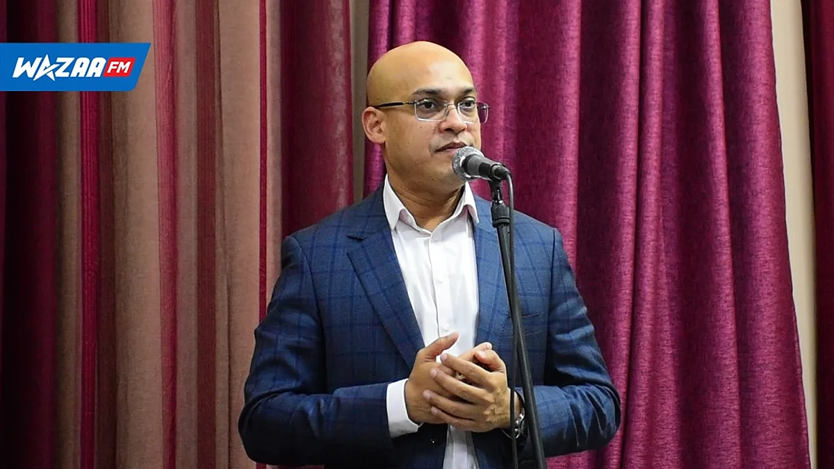 Soodesh Callichurn à l’opposition: «Vinn au pouvwar ok... Be ki miracle zot pou fer ?»