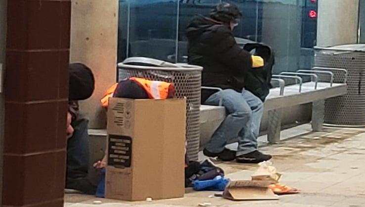 Edmonton Transit Service bans journalists on properties without permits